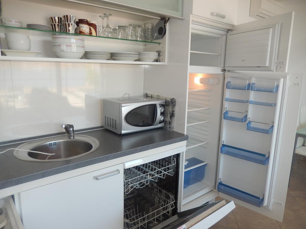 Apartments Oklopcic トロギール 部屋 写真