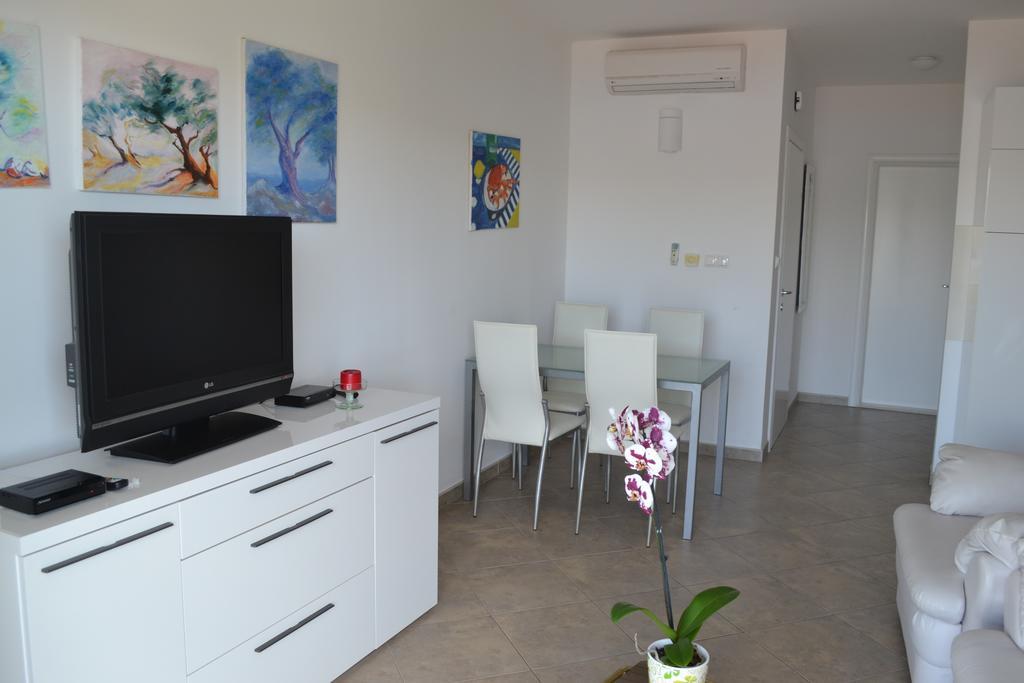Apartments Oklopcic トロギール エクステリア 写真